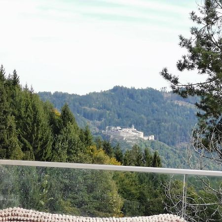 Haus Mit Traumhaften Ausblick Филлах Номер фото